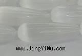 CCA358 15.5 inches 10*30mm teardrop white calcite gemstone beads