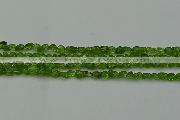 CCH675 15.5 inches 4*6mm - 5*8mm peridot gemstone chips beads
