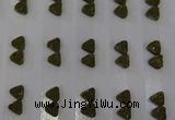 CGC62 8*8mm triangle druzy quartz cabochons wholesale